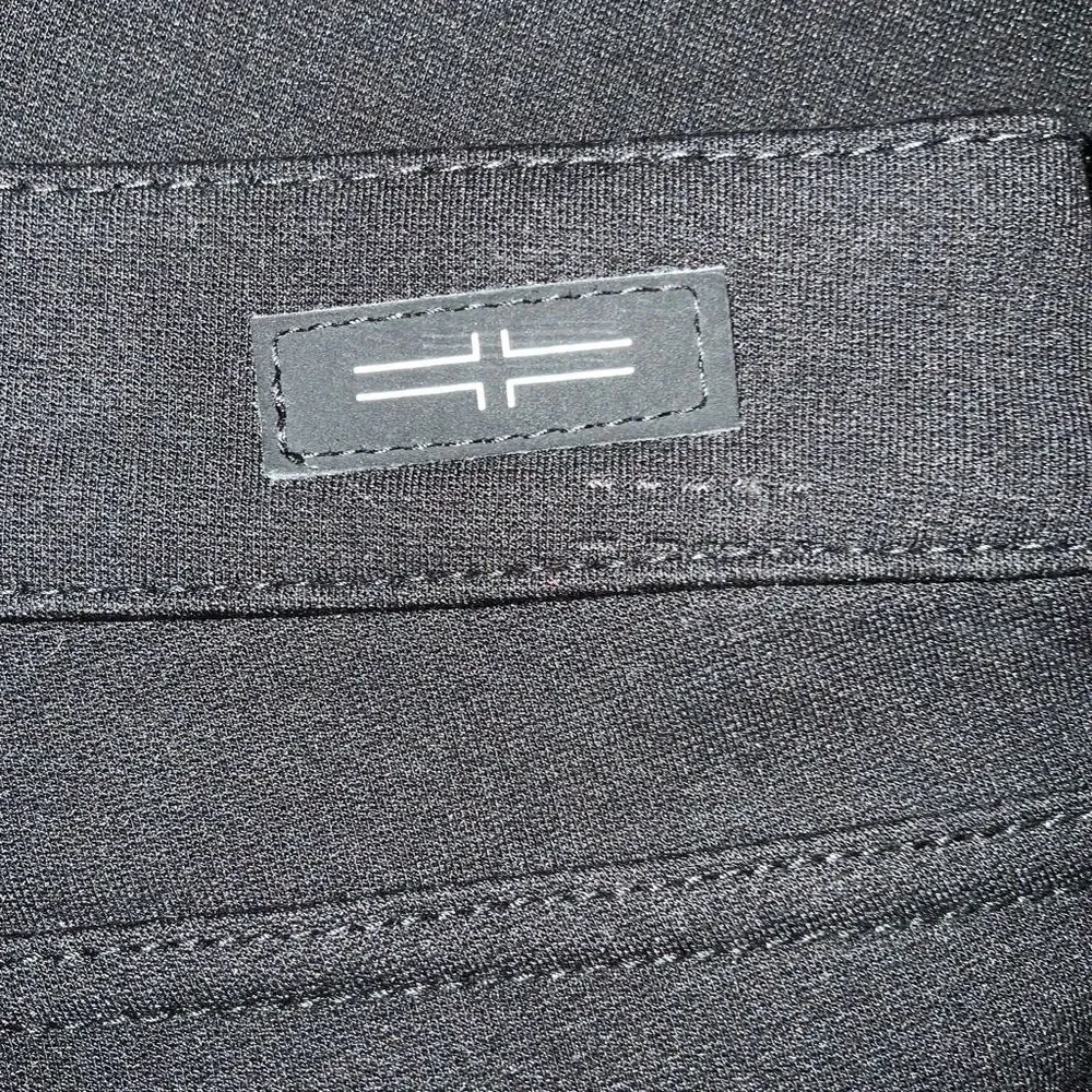 Liverpool Madonna black leggings - Picture 9 of 9